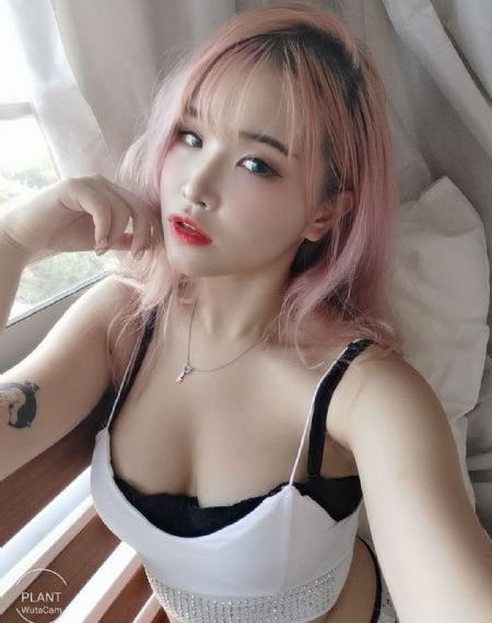 既当女儿又当老婆